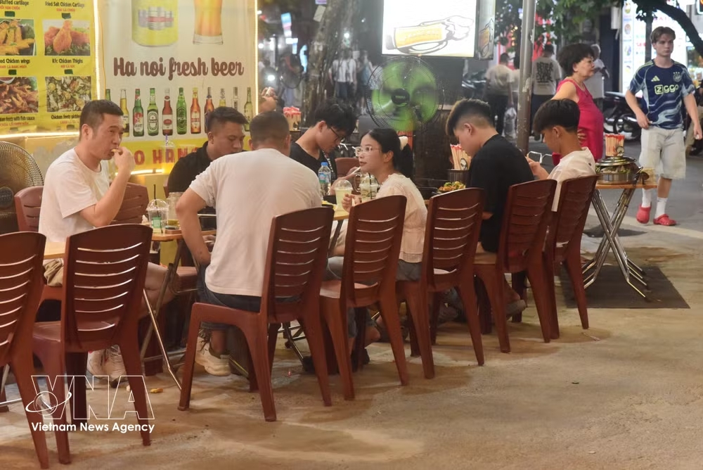 vnanet-potal-ha-noi-ky-vong-danh-thuc-tiem-nang-du-lich-tu-kinh-te-dem-8837886.jpg