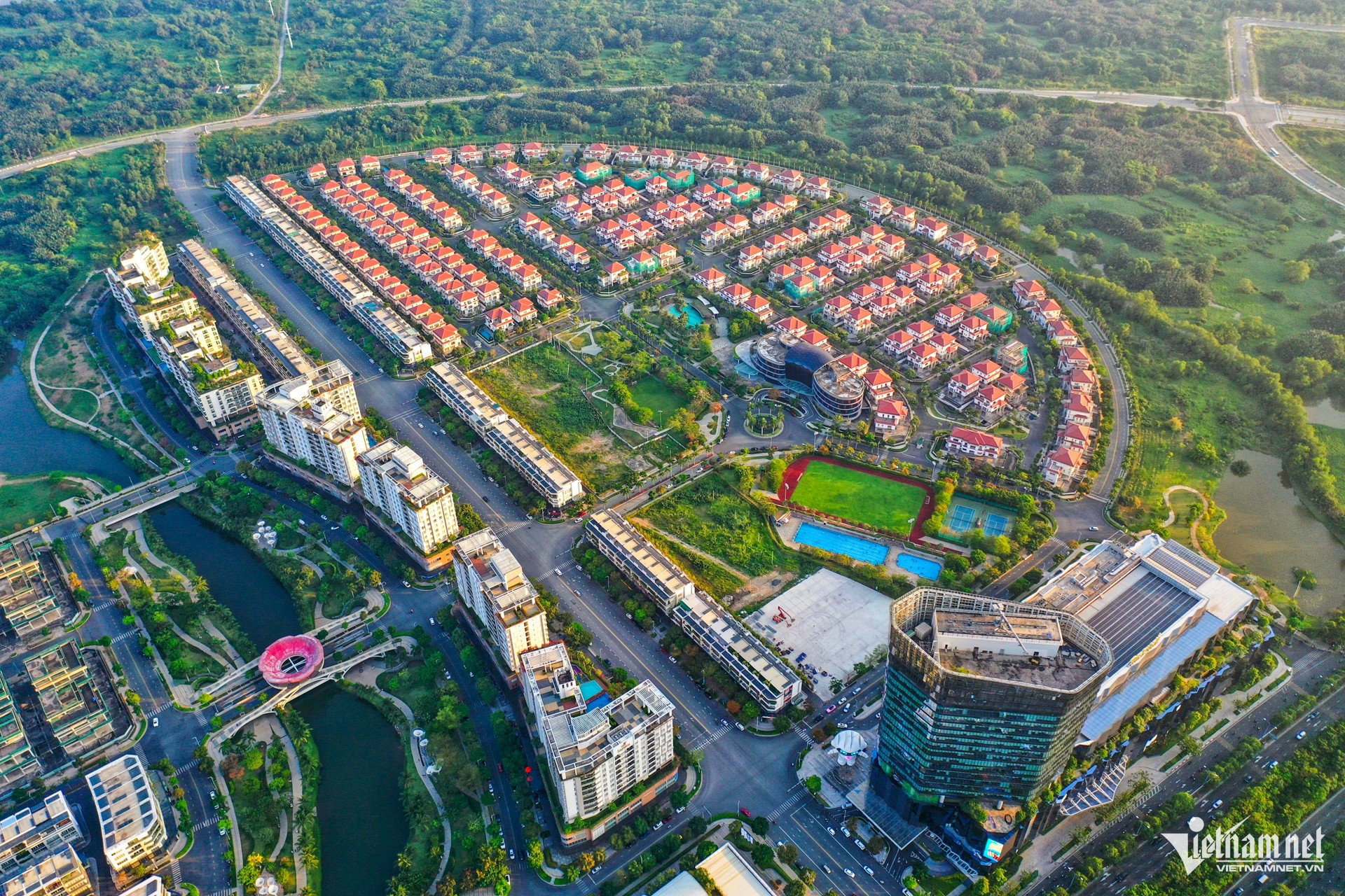 hcm city6.jpg