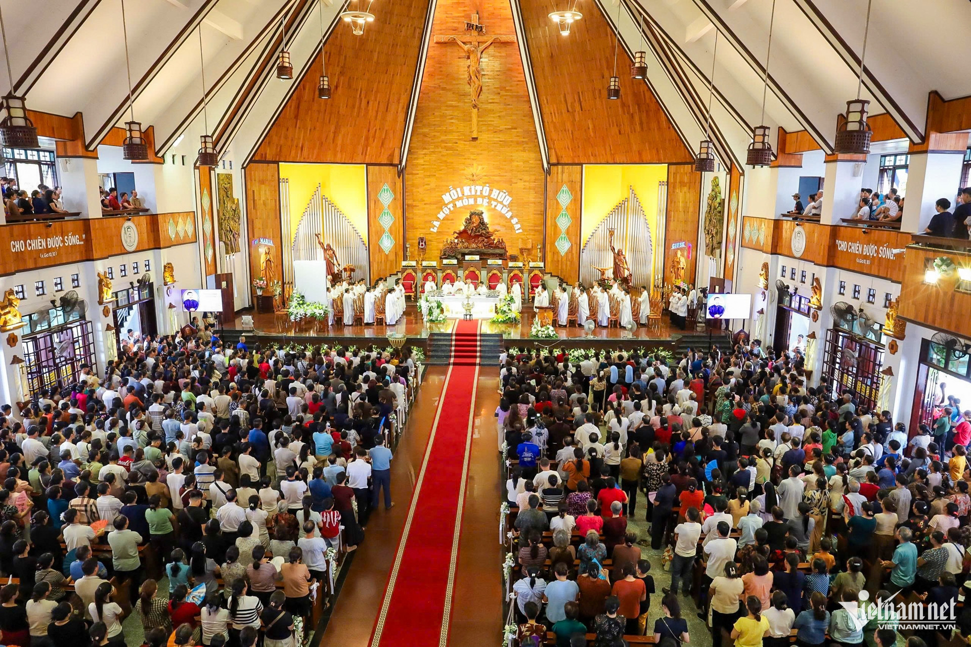 tac say church10.jpg