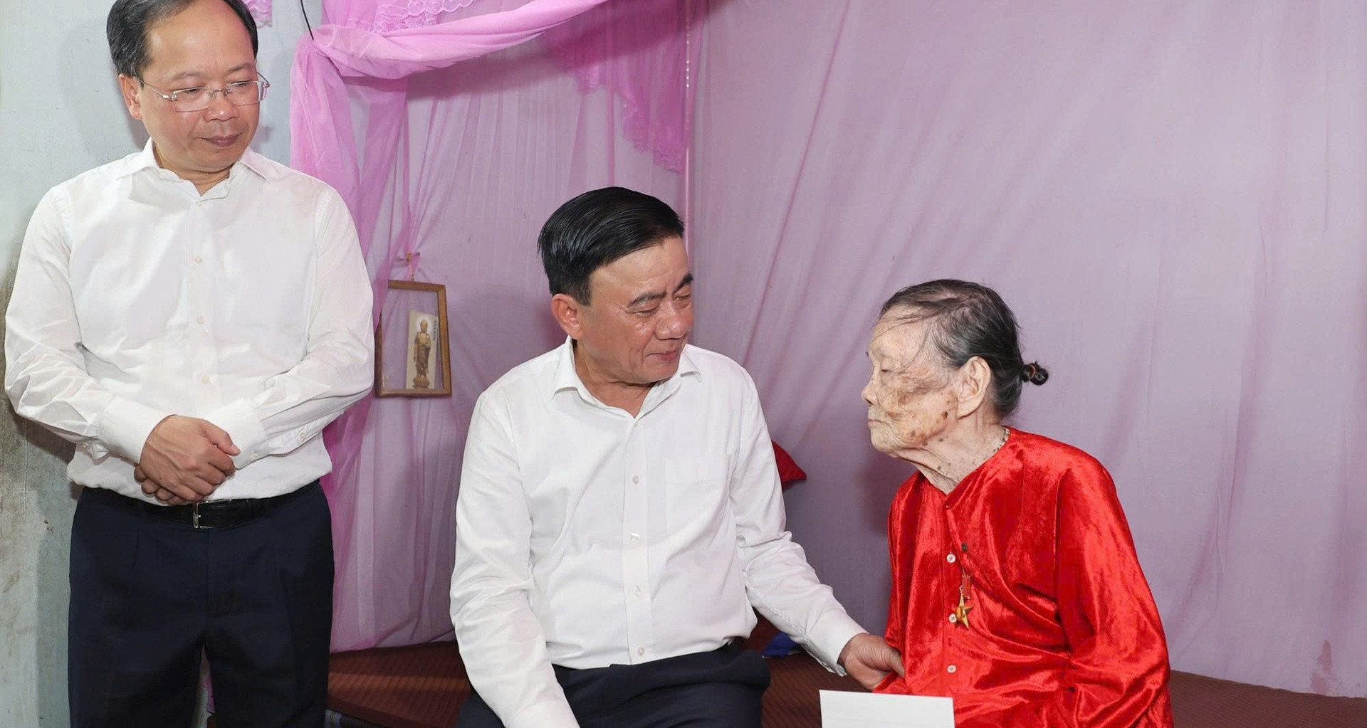 A martyr, two Heroic Mothers and a family's 60-year search