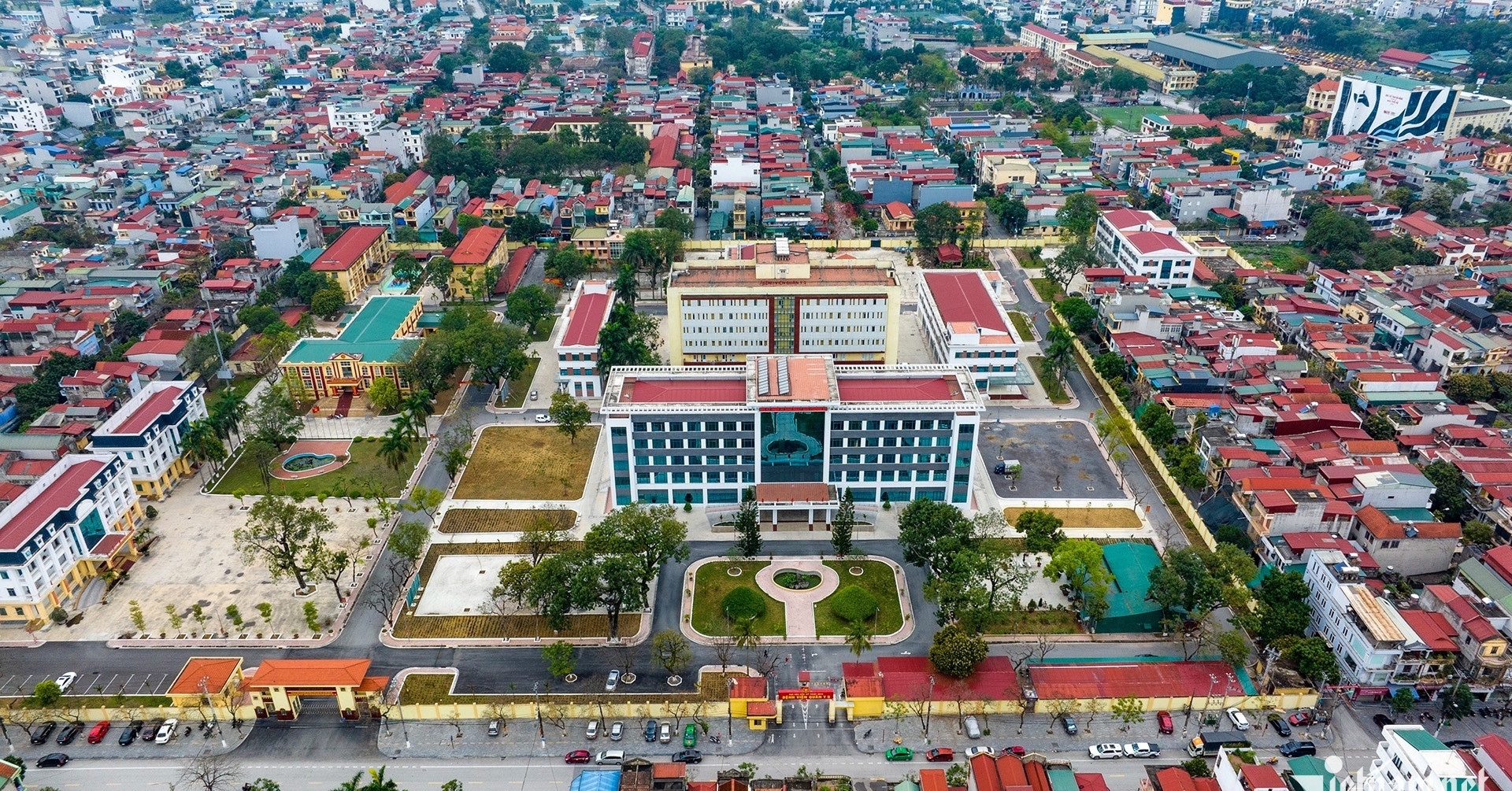 Ninh Binh to prepare plan for centrally governed city status by 2030