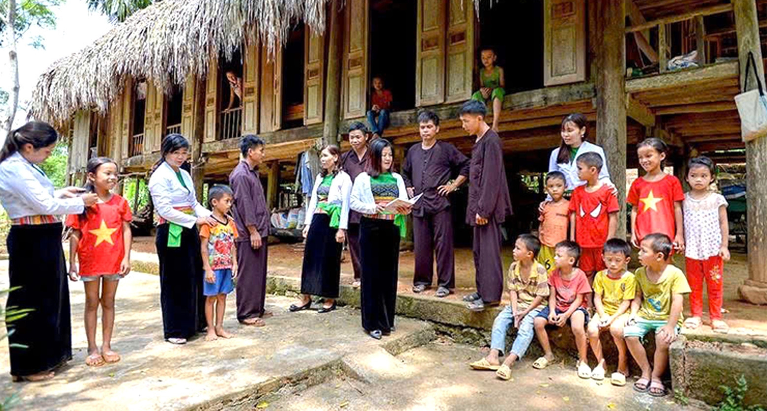 Traditional Muong stilt house windows tell stories of respect and heritage