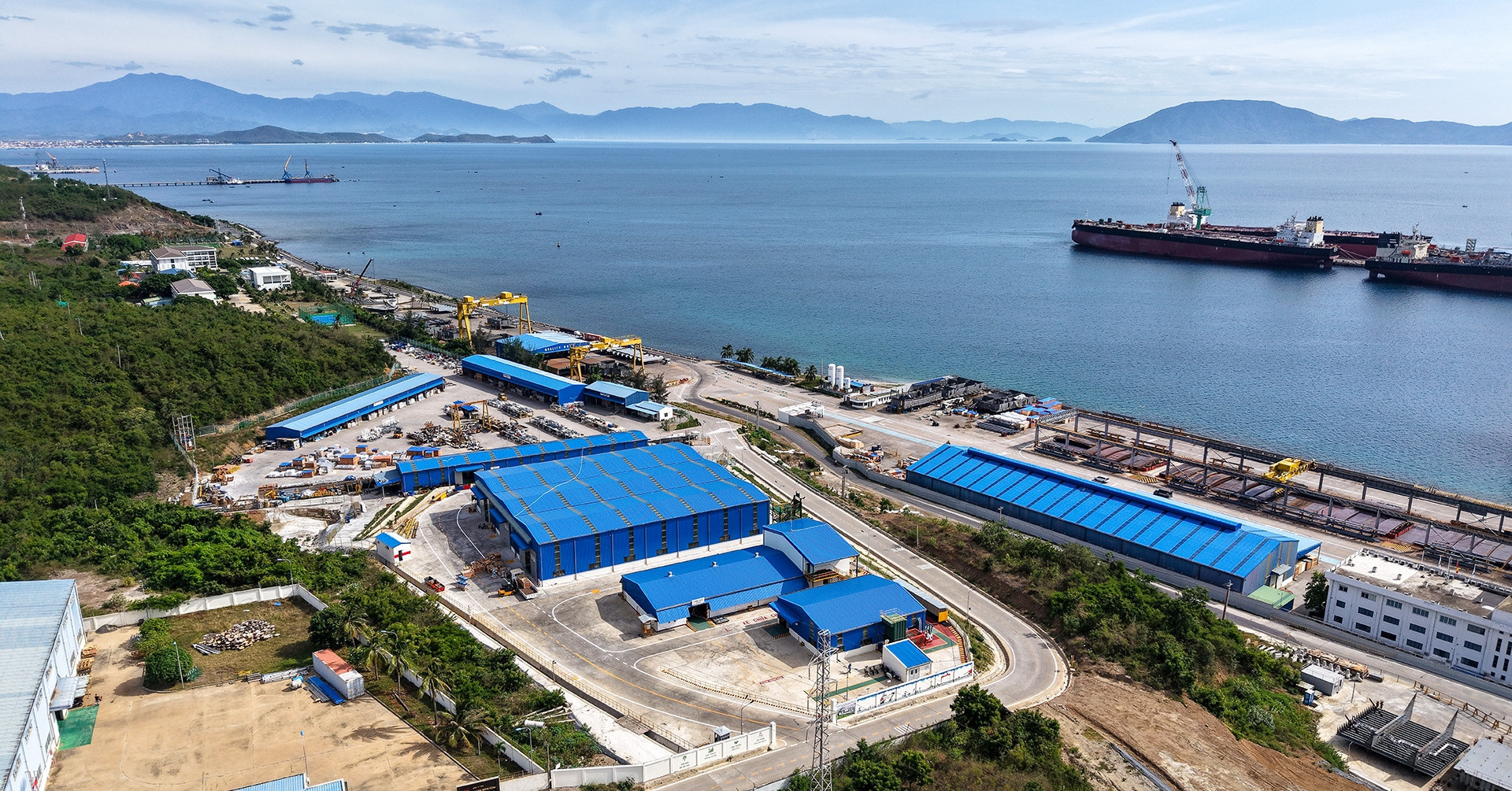 Khanh Hoa draws seven new projects to Van Phong Economic Zone