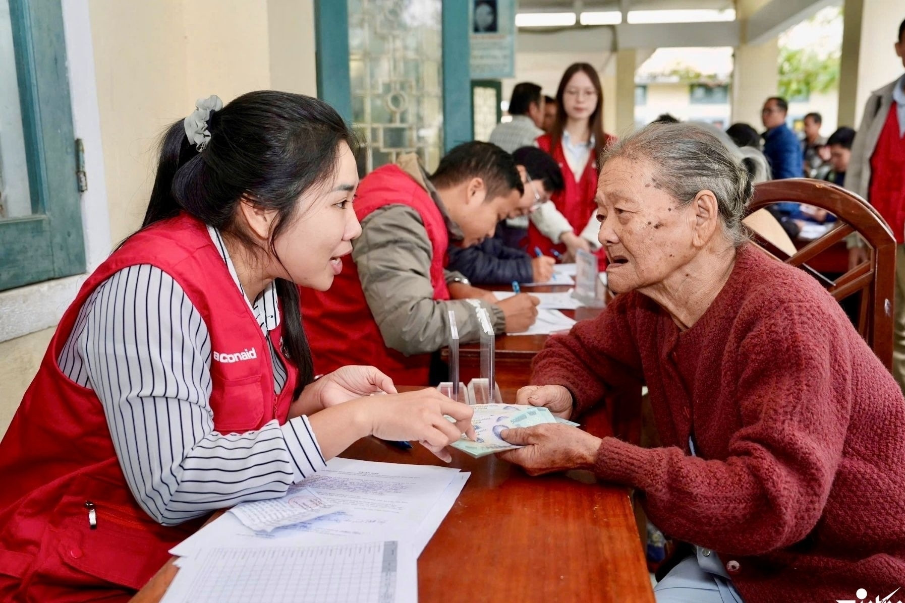 Minimum wage hike yet to deliver a breakthrough in real incomes