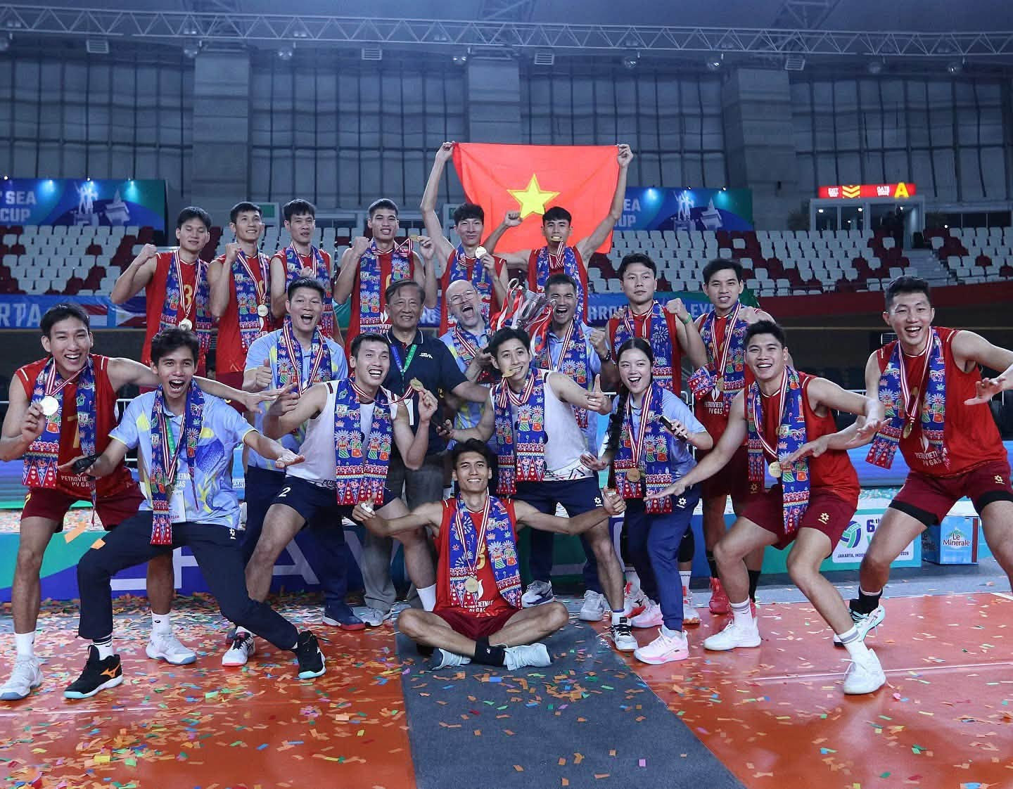 bong chuyen viet nam.jpg