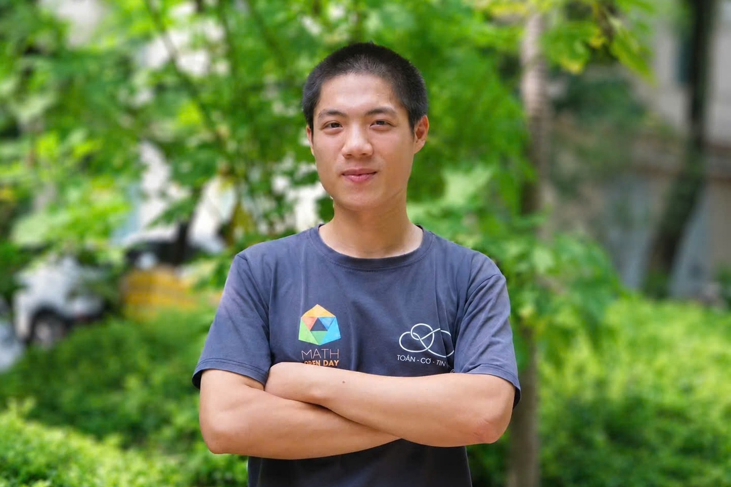 Valedictorian wins French scholarship, dreams of teaching math in Vietnam