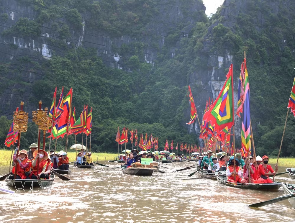 vnanet-potal-ninh-binh-le-hoi-sac-vang-tam-coc-nam-2026-8781199.jpg