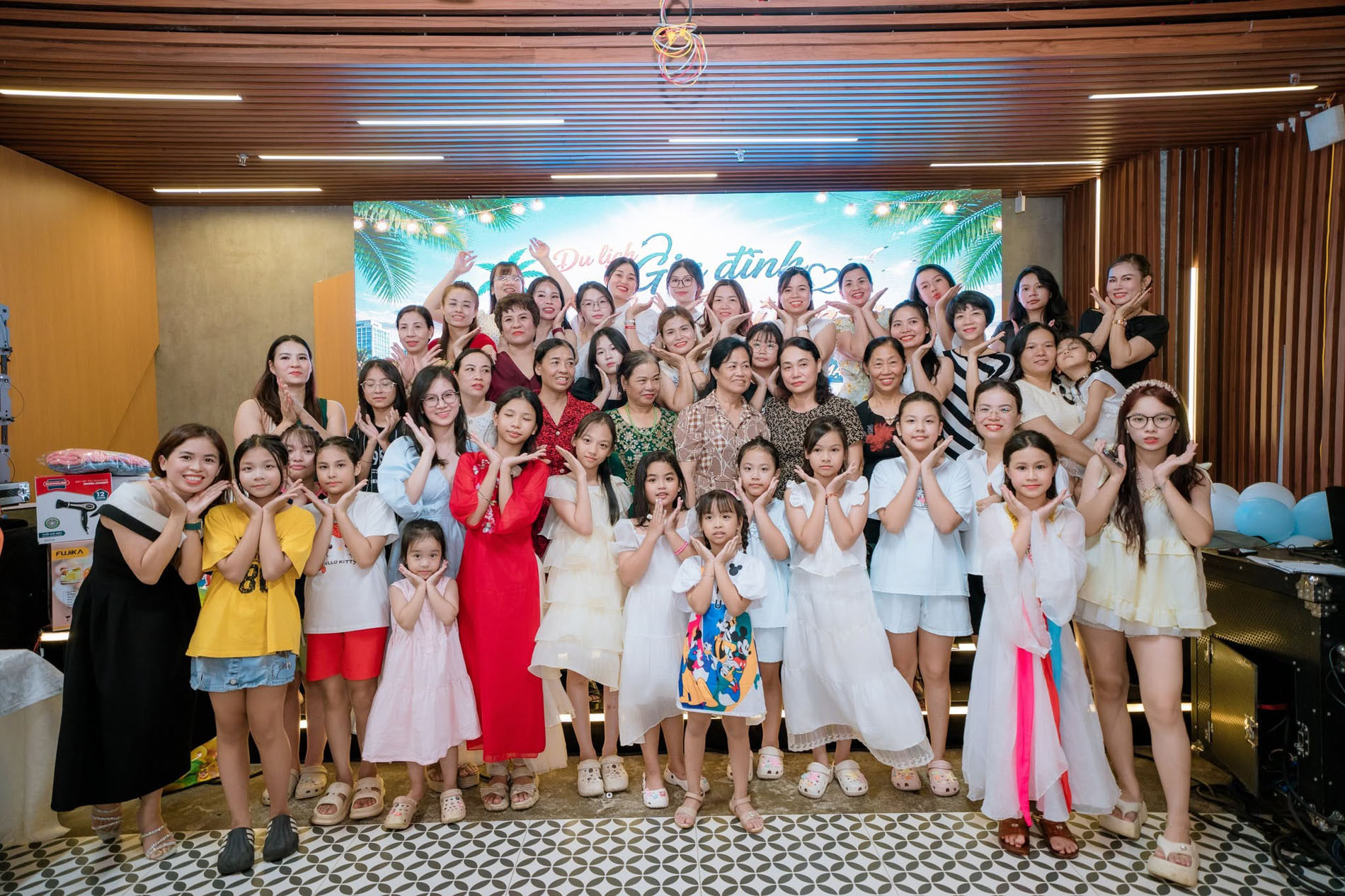 family reunion8.jpg