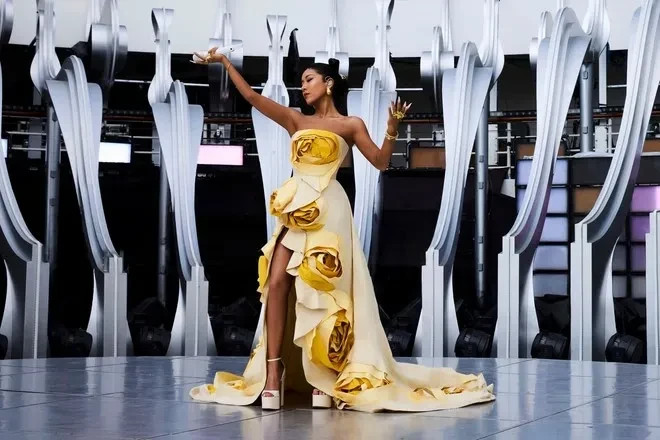 Vietnamese fashion goes viral in China