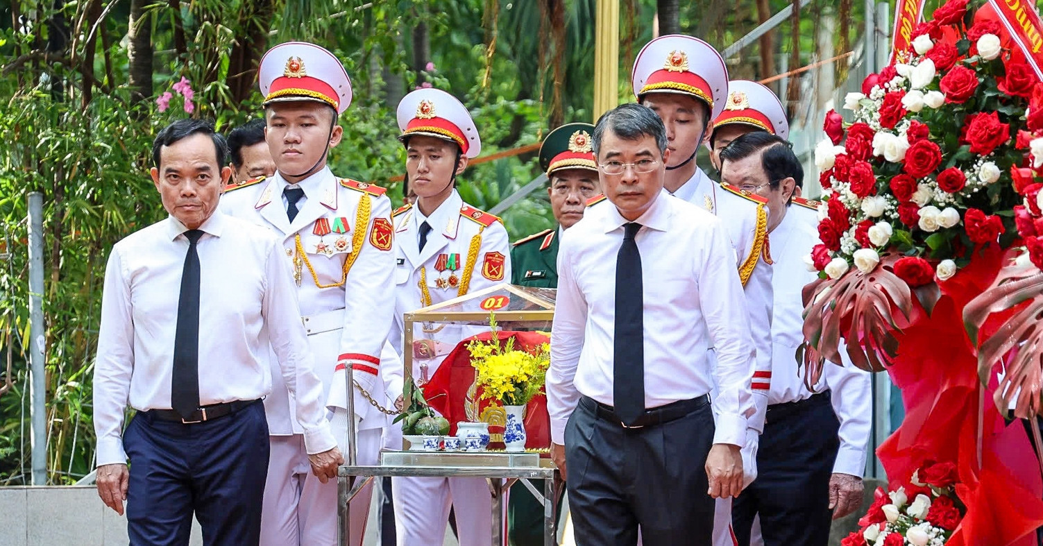 PM calls for maximum effort to recover missing martyrs