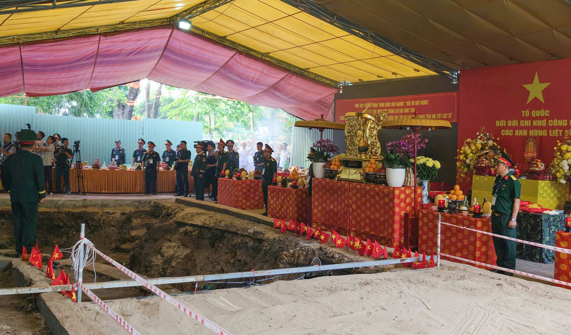 lê thị riêng.jpg