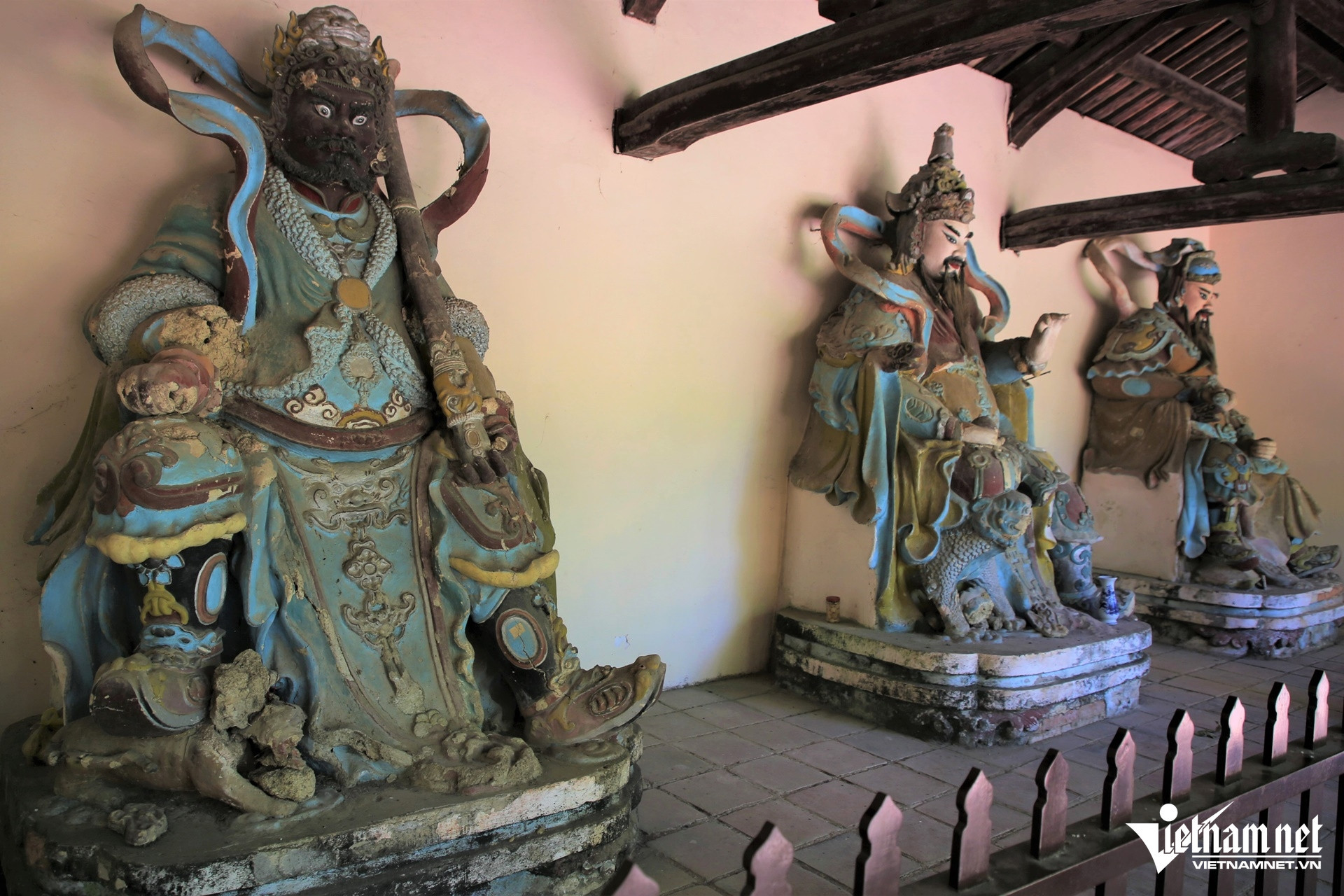 thien mu pagoda5.jpg