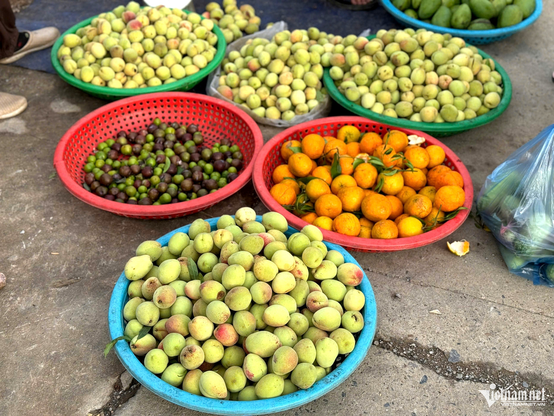 vietnam market6.jpg