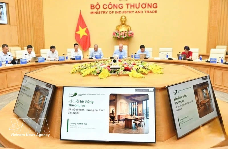 Vietnamese trade offices push rapid adaptation for H2 export growth