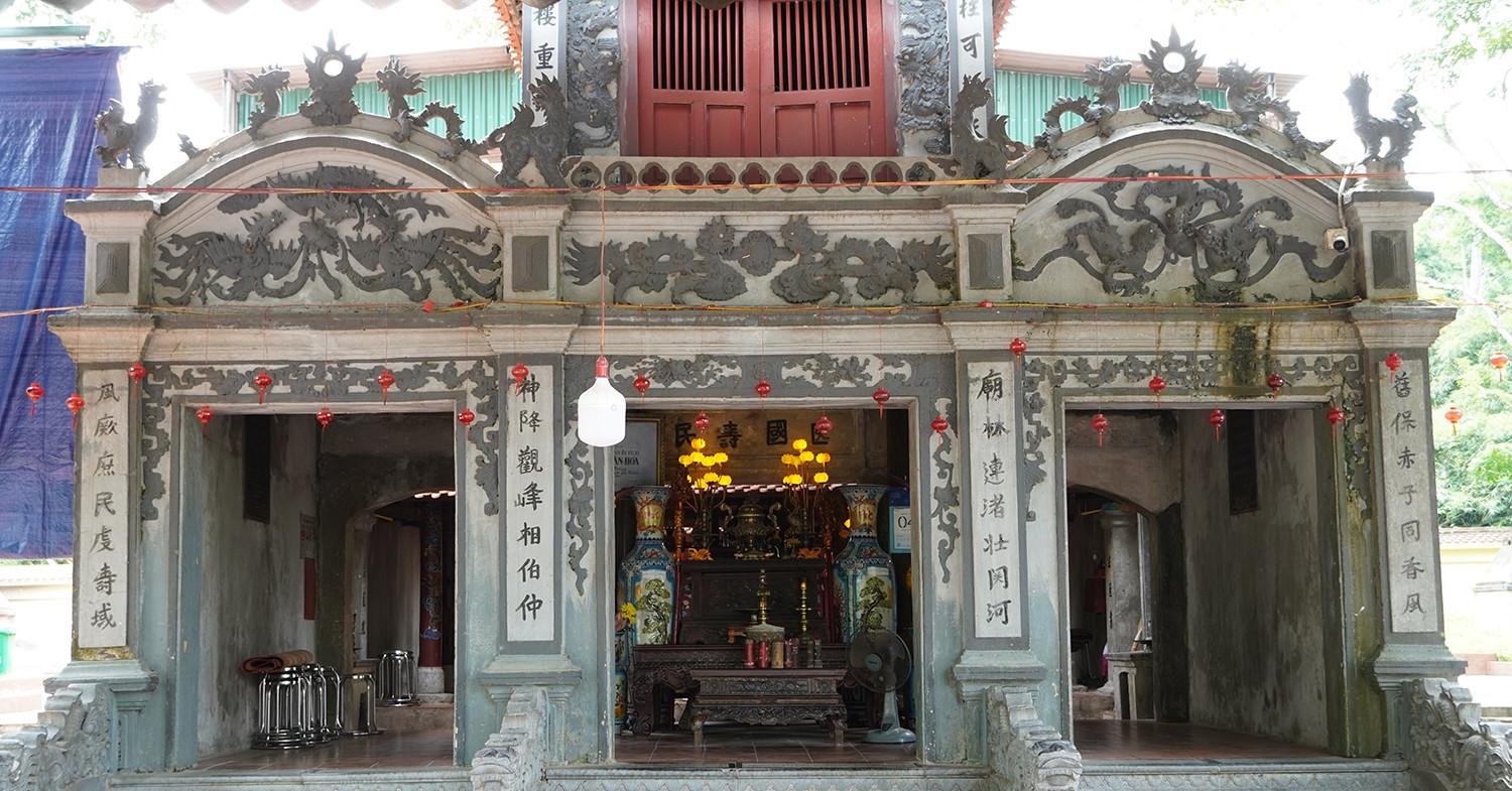 Discover Duc Hoang Temple, a 500-year-old Nghe An landmark