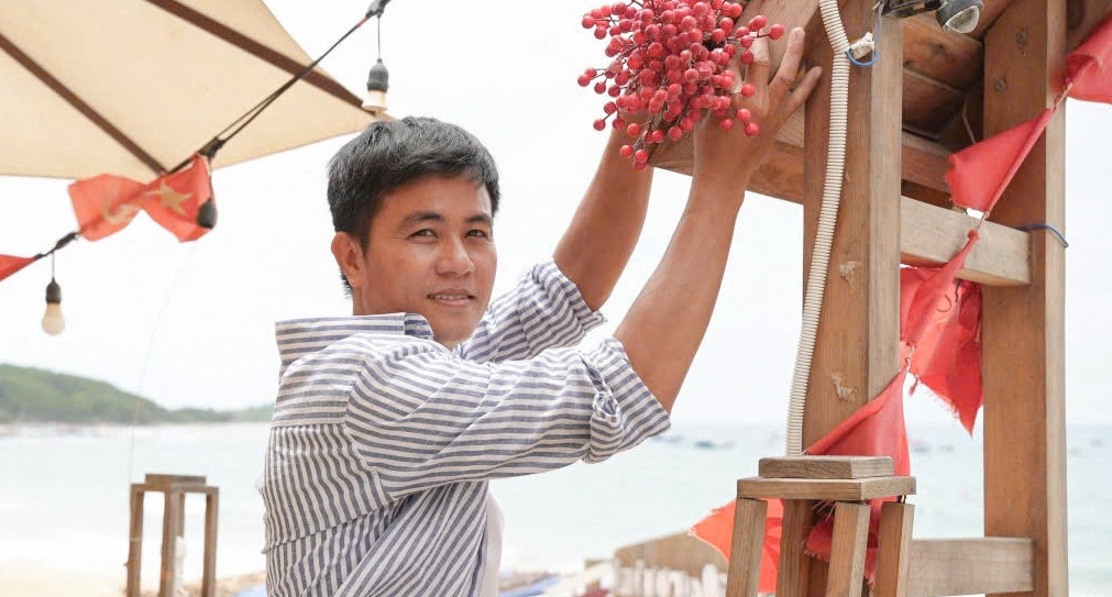 Millennial returns home to put Quang Ngai fishing village on the map