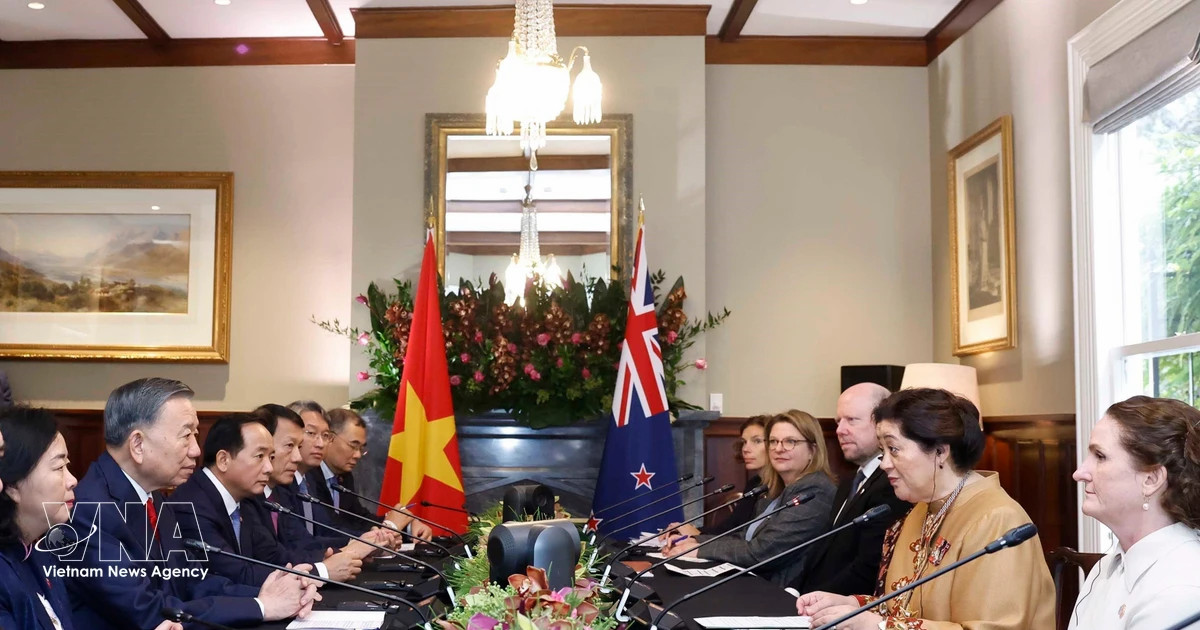Top Vietnamese leader meets with New Zealand Governor-General in Auckland