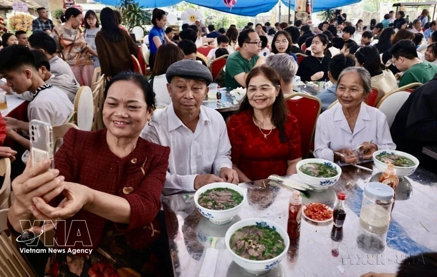Vietnamese seek greater independence in old age, boosting silver economy