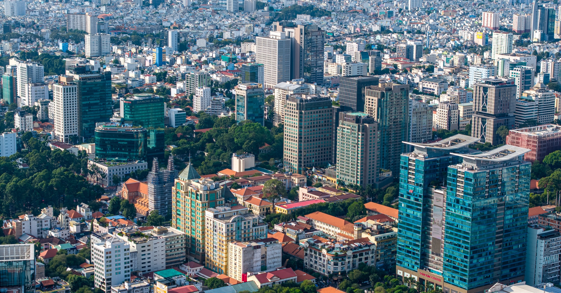 Ho Chi Minh City reviews possible further reorganization of commune-level units