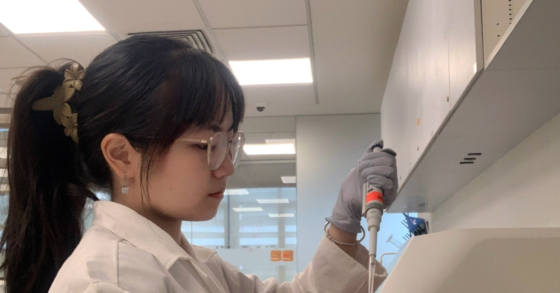 Memory of late mother inspires student to win PhD scholarship before graduation