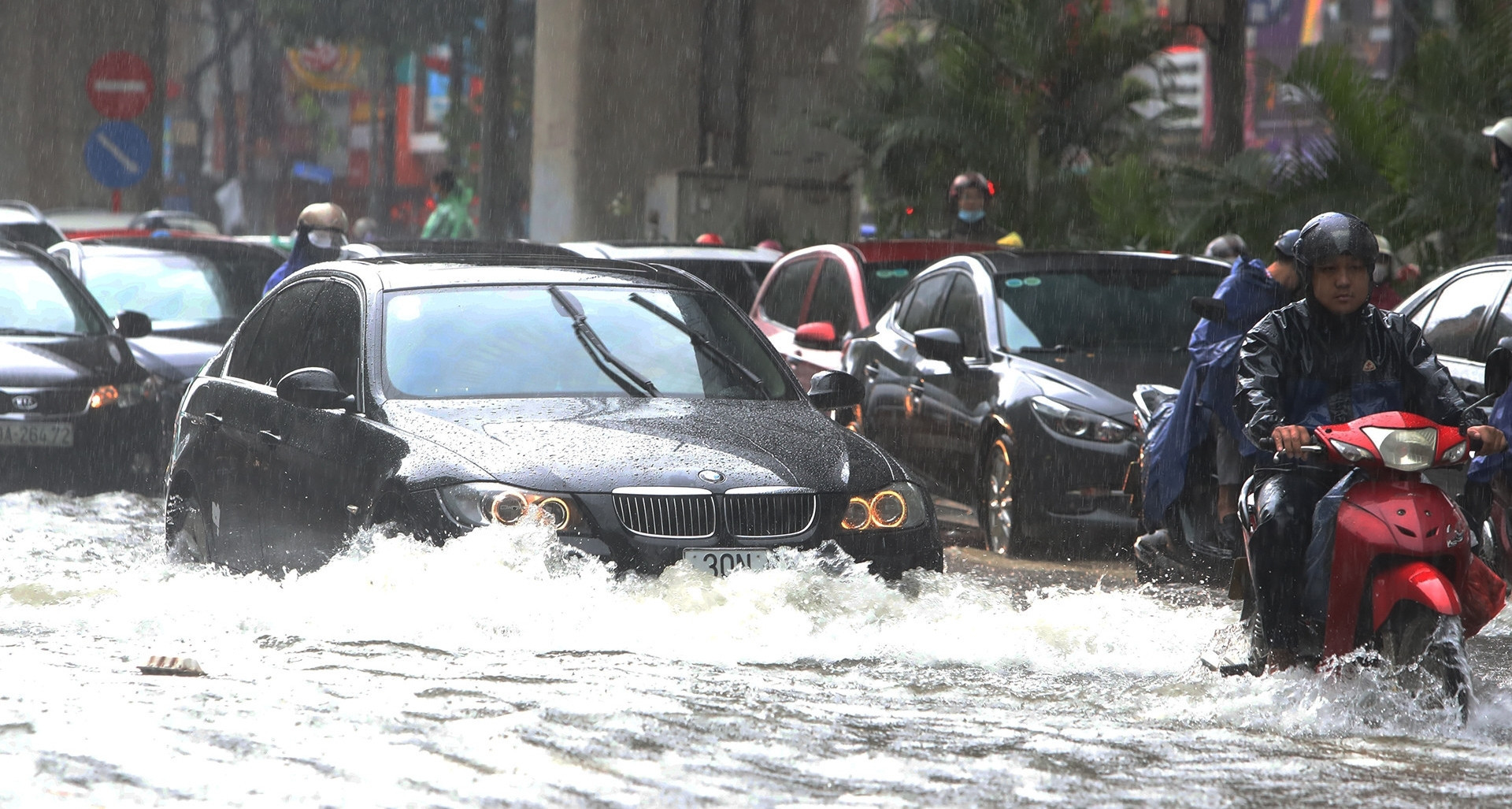 Vietnam faces stronger El Nino, unpredictable rain and cold spells