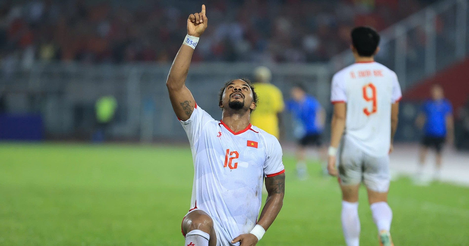 Vietnam put one foot in ASEAN Cup final after Malaysia win