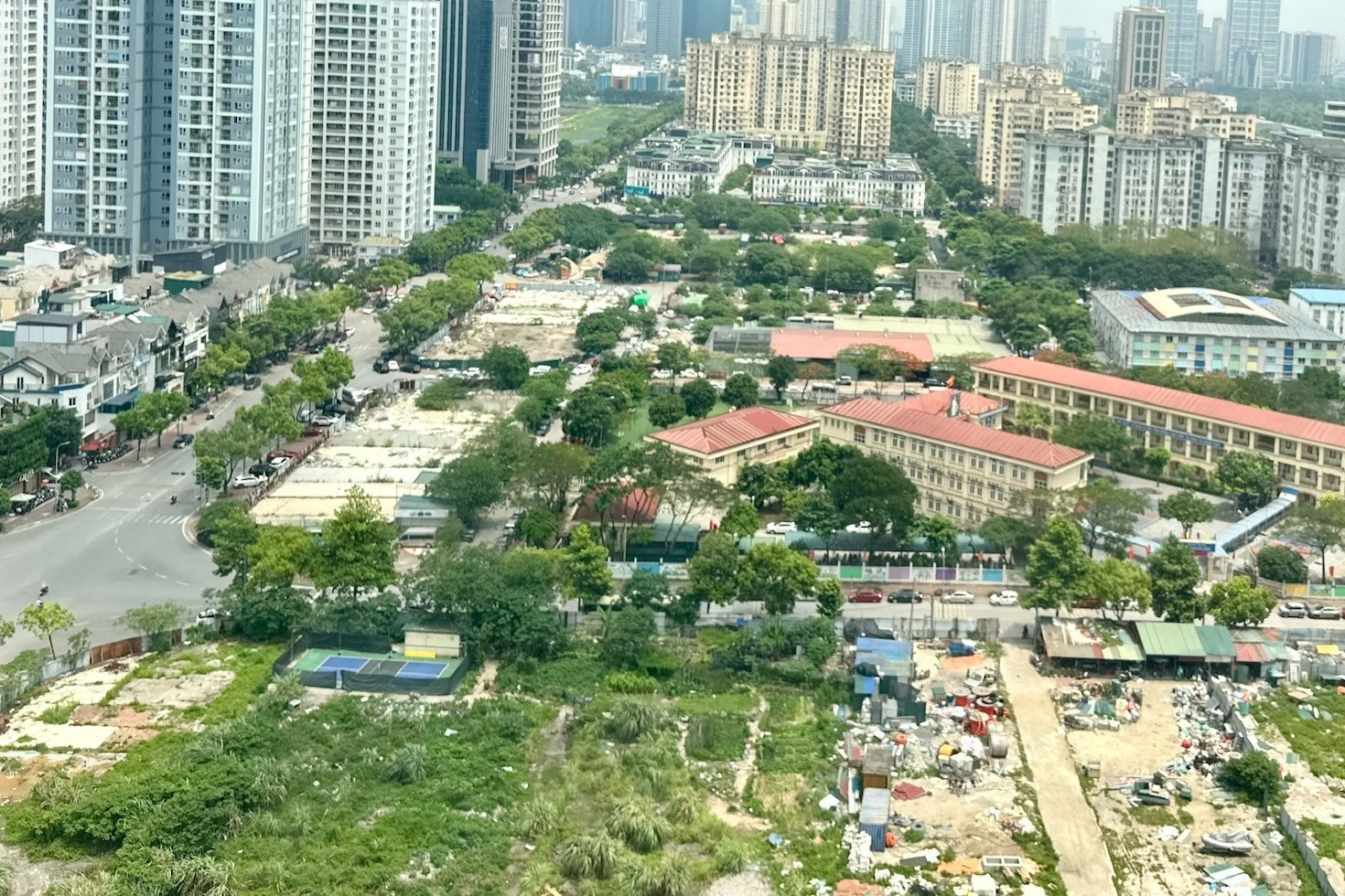 Taxing vacant land: separating speculators from financially strained owners