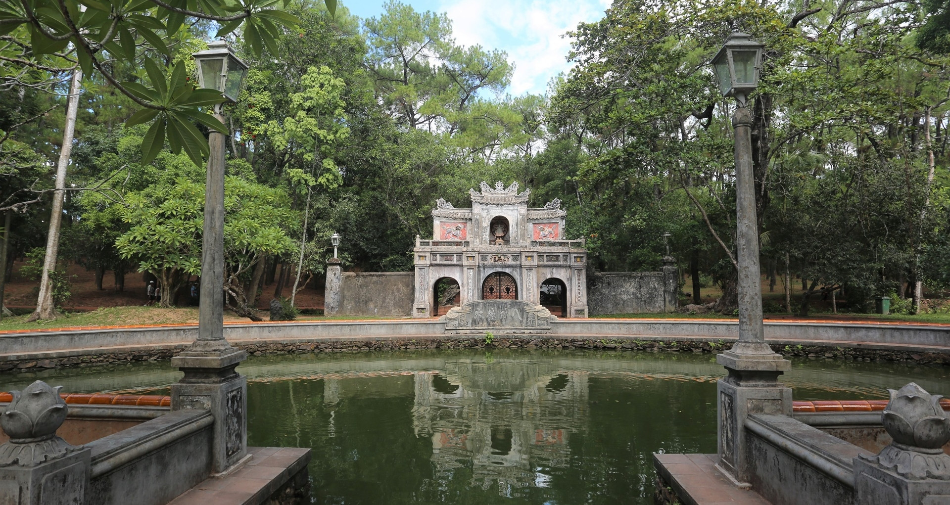 Inside Hue’s 180-year-old pagoda and its eunuch cemetery