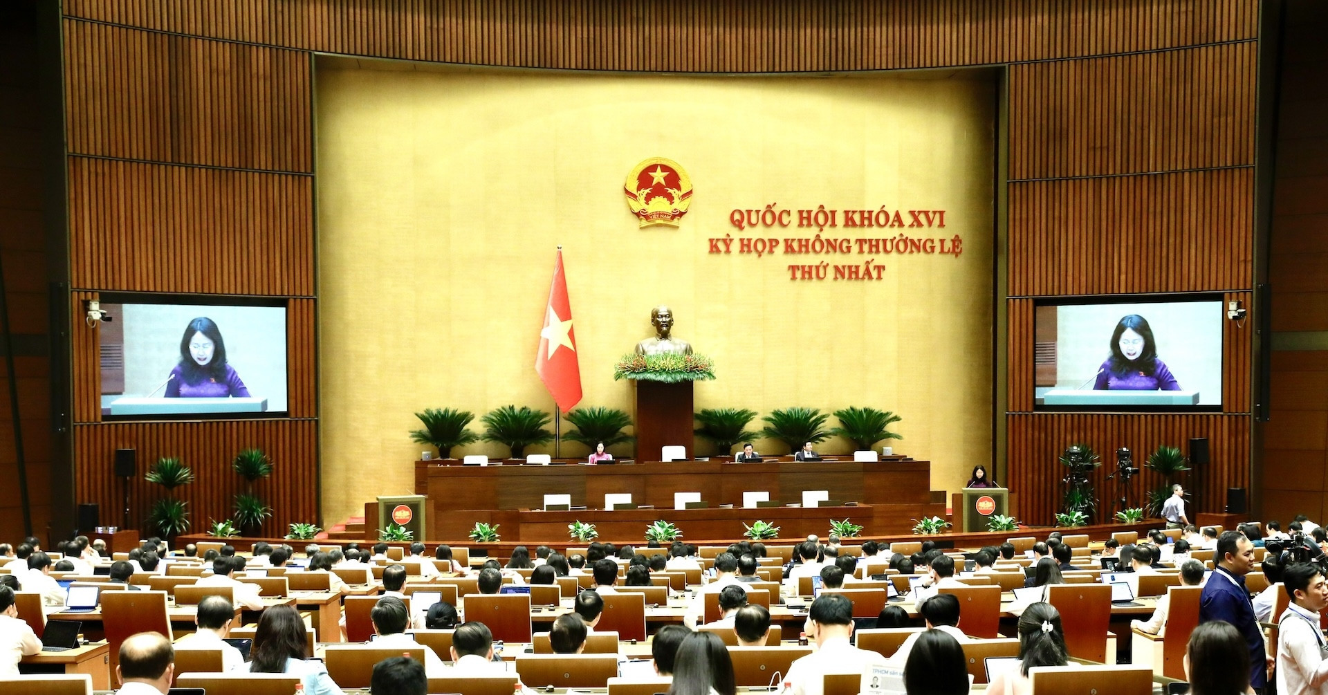 VN parliament approves relocation of two heritage sites for airport link road