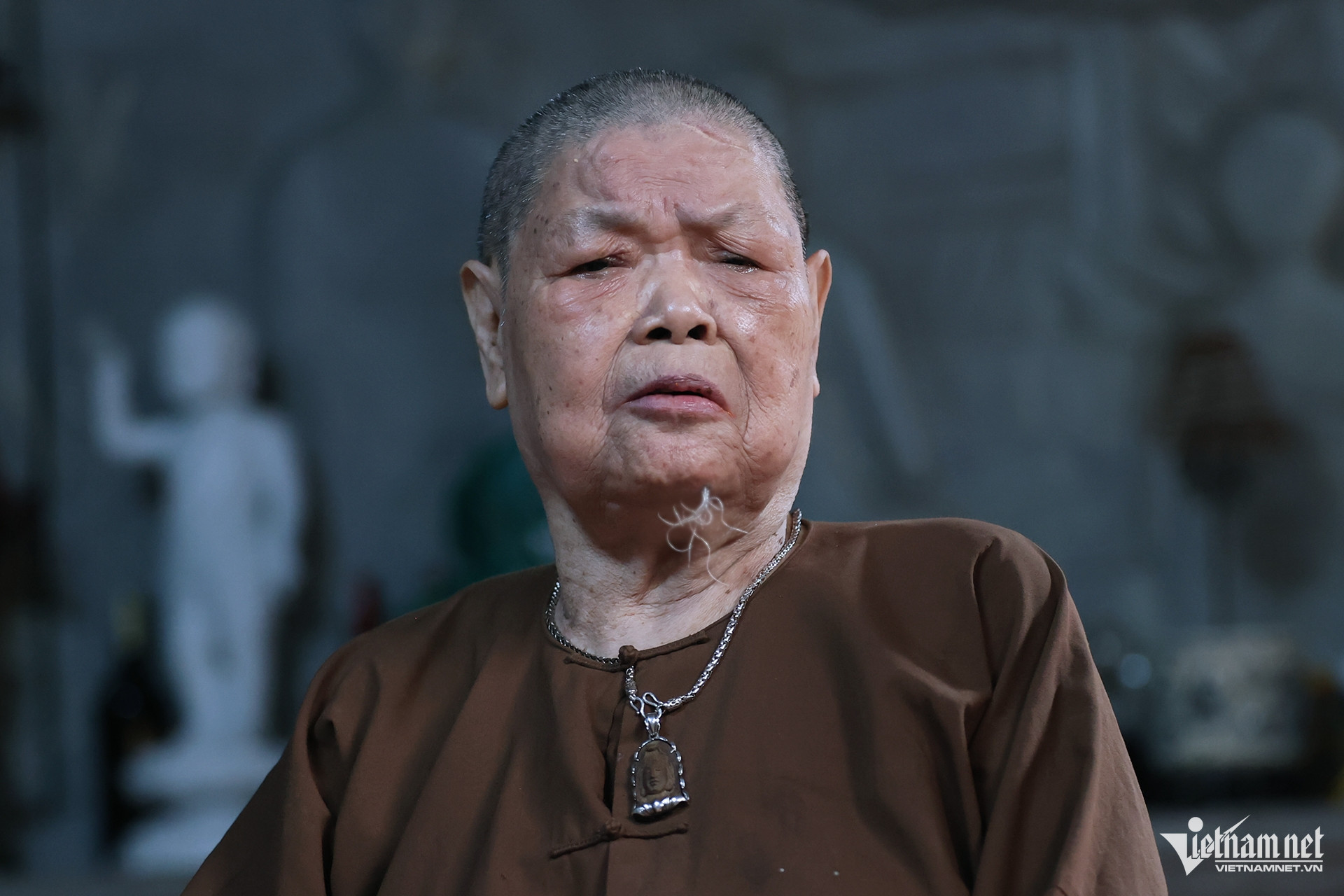 charity activist1.jpg