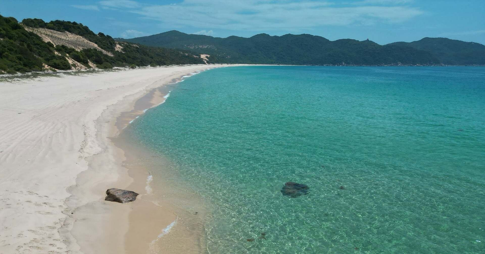 Four quiet beaches in central Vietnam for the Sept. 2 holiday