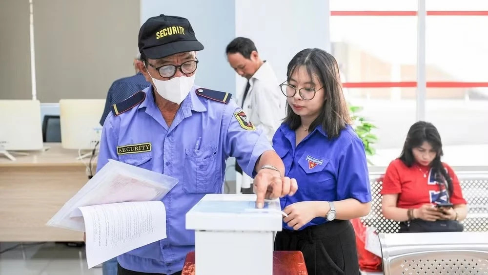 Vietnam moves to strengthen digital shield amid rise of AI, deepfakes