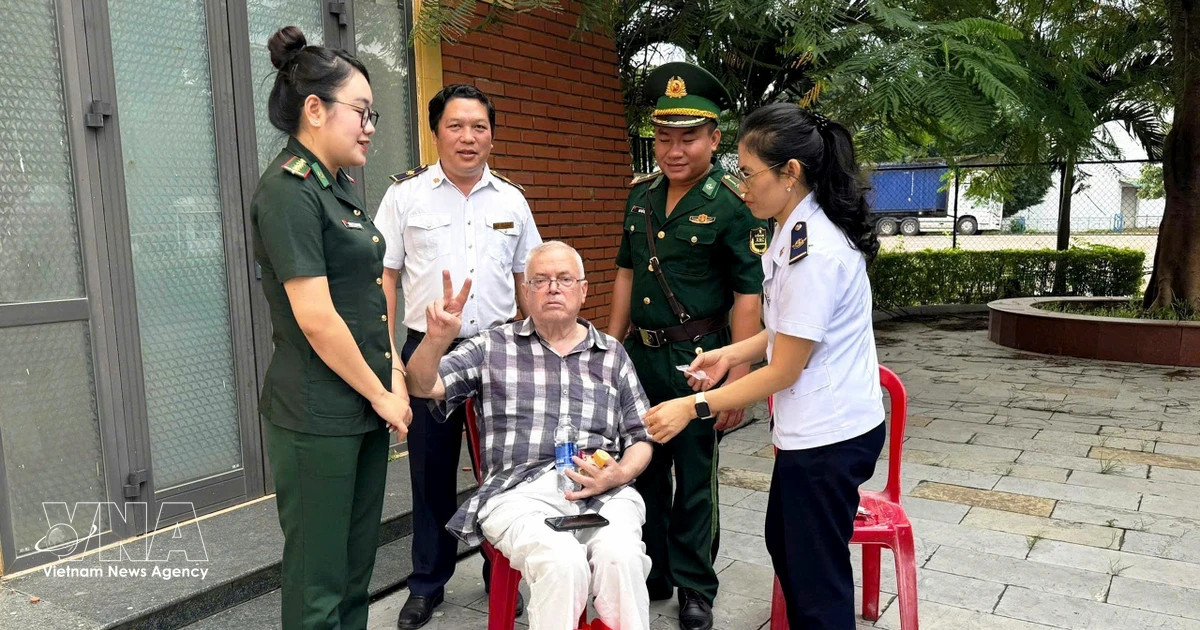 US tourist receives timely emergency care at Lao Bao International Border Gate