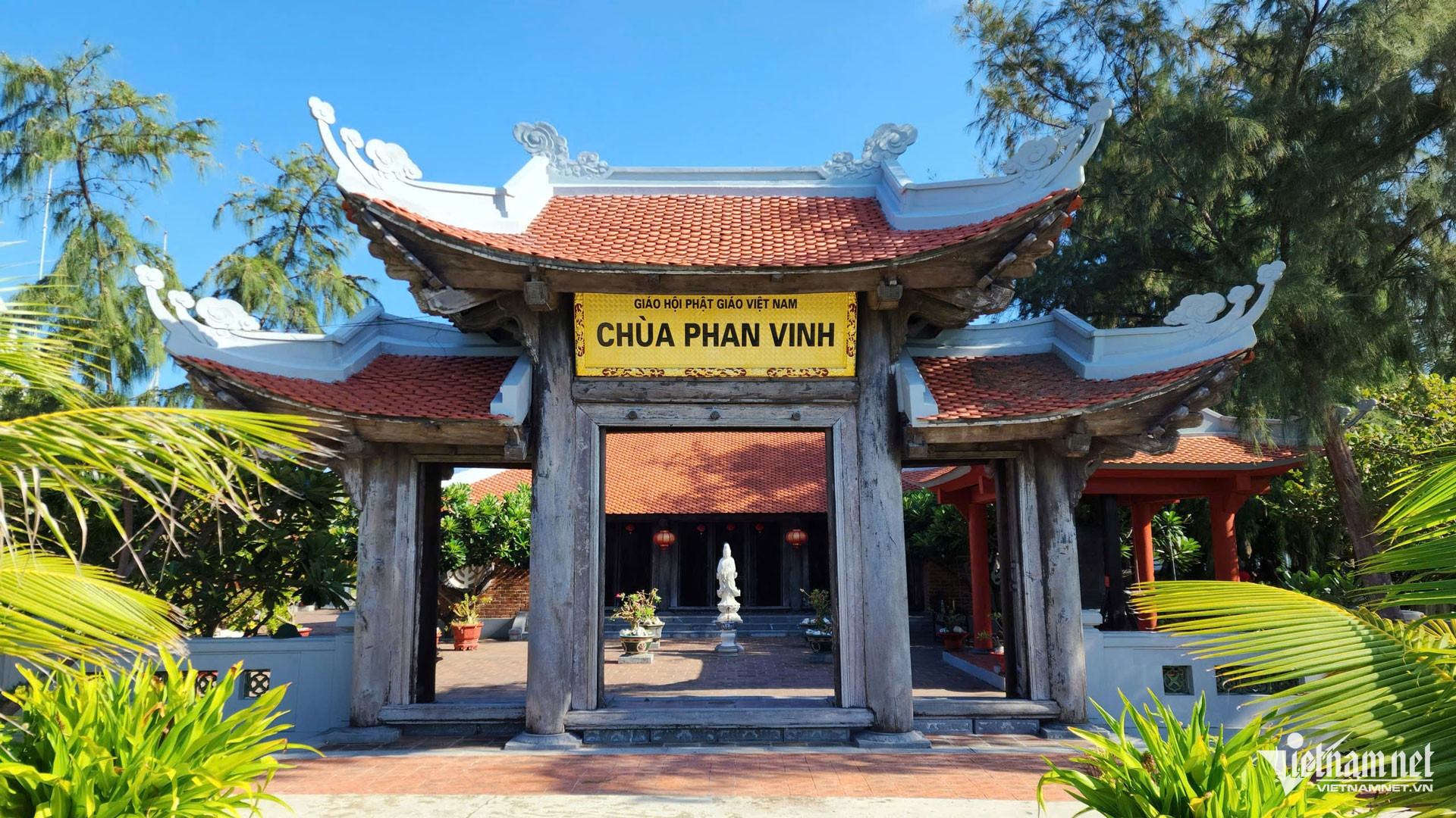 W-chua5.jpg