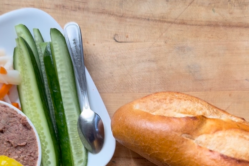 Customers queue for hours to try Vietnamese sizzling pan bread in New York
