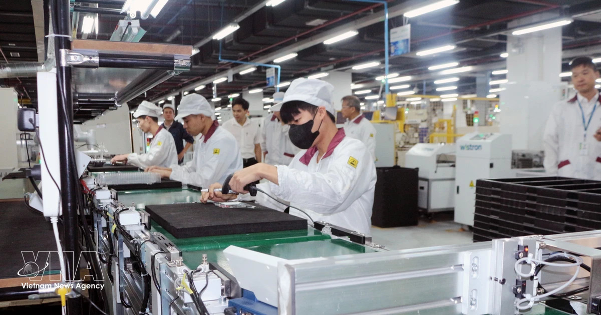 Manufacturing, engineering drive hiring growth in H1: report