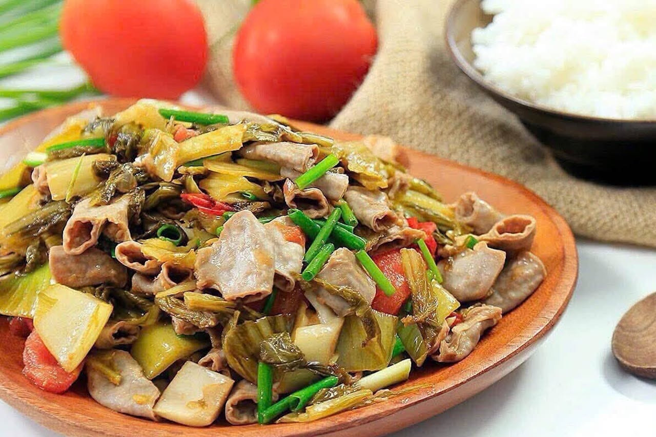 Unhealthy eating habits eroding Vietnamese people's physical well-being