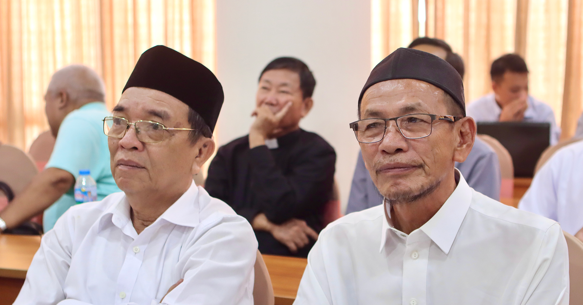 Vietnam drafts new rules for religious activities in cyberspace