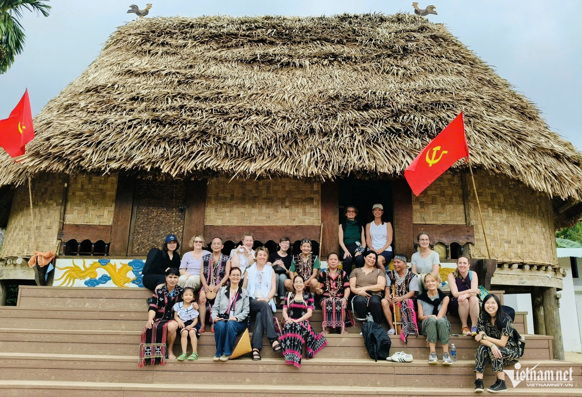 co tu ethnic11.jpg