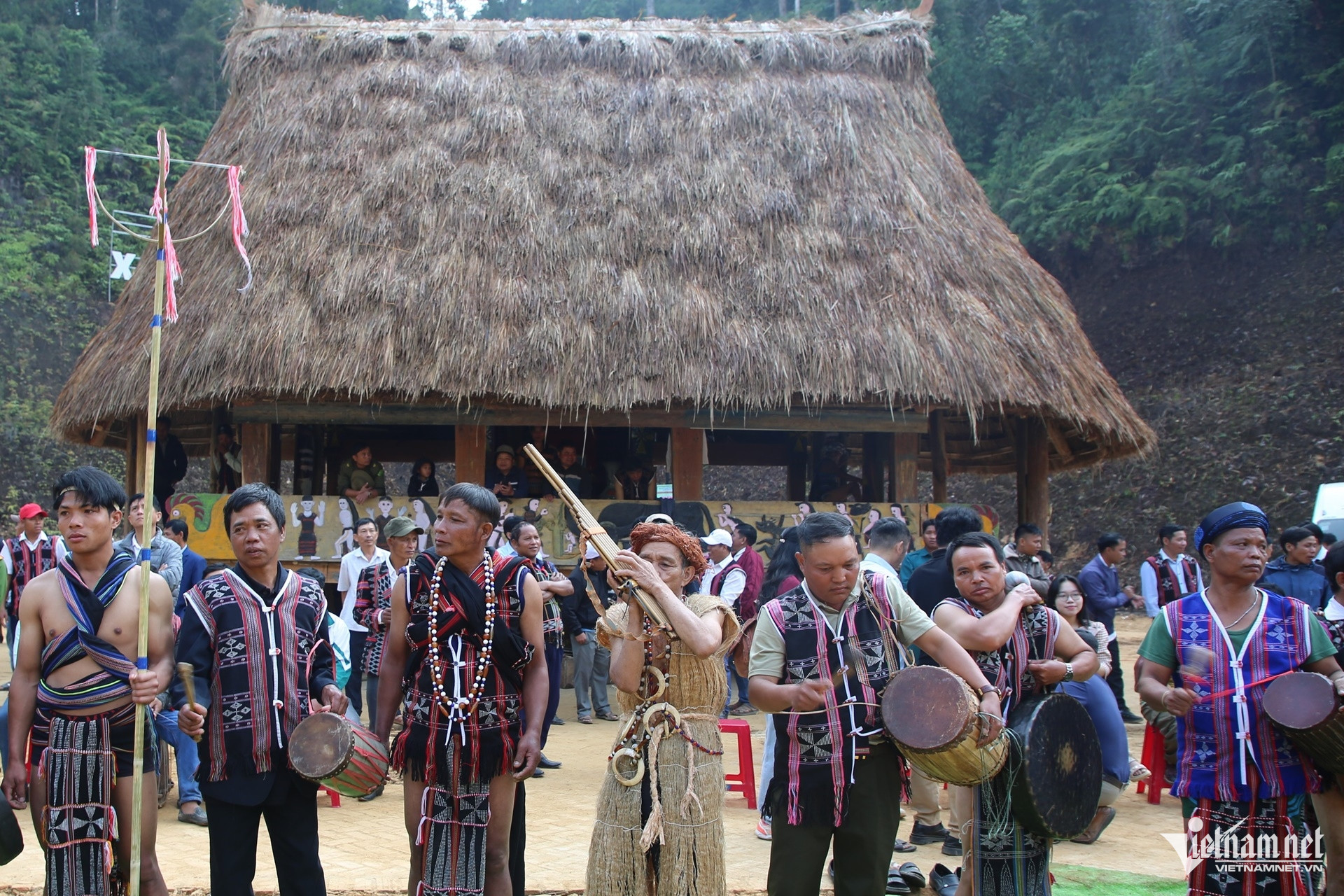 co tu ethnic8.jpg