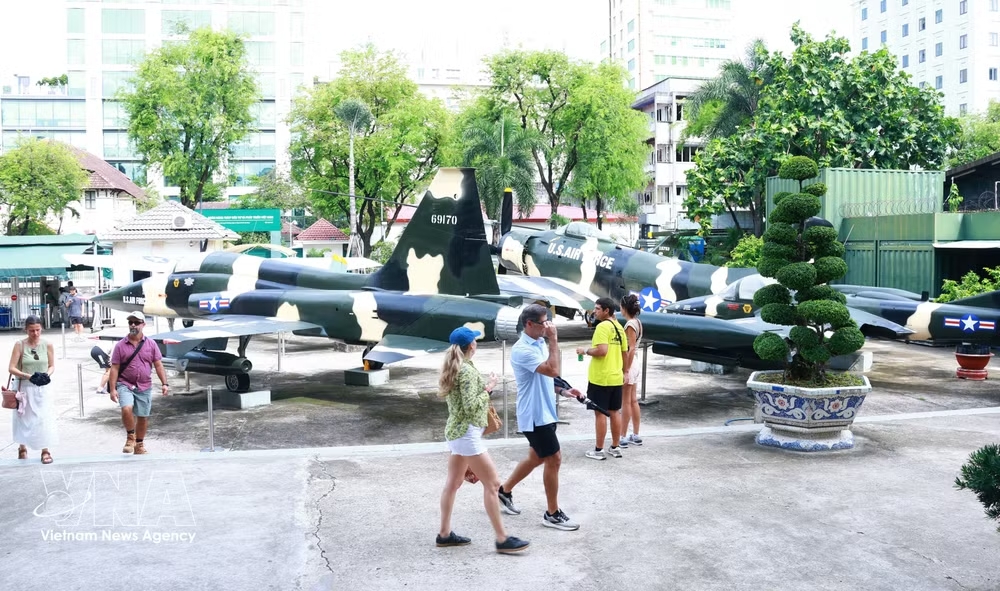 The War Remnants Museum in Ho Chi Minh City is a popular attraction for visitors. (Photo: VNA)