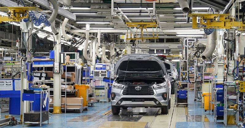 Toyota invests $283.7 million to make hybrid vehicles in Vietnam