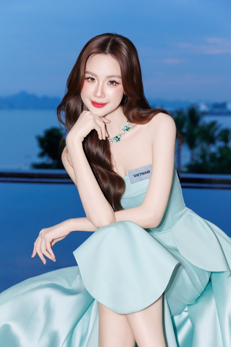 https://static-images.vnncdn.net/vps_images_publish/000001/000003/2026/9/6/bao-ngoc-007-221.jpg