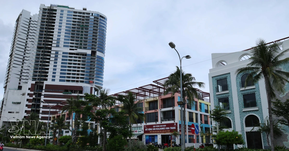 PM urges aligned land, housing laws to unlock resources