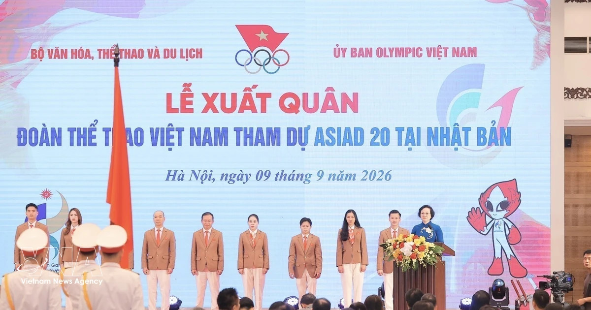 Vietnamese sports delegation leaves for ASIAD 20 in Japan