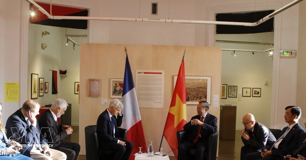 Top leader urges French Communist Party to further strengthen VN-France ties
