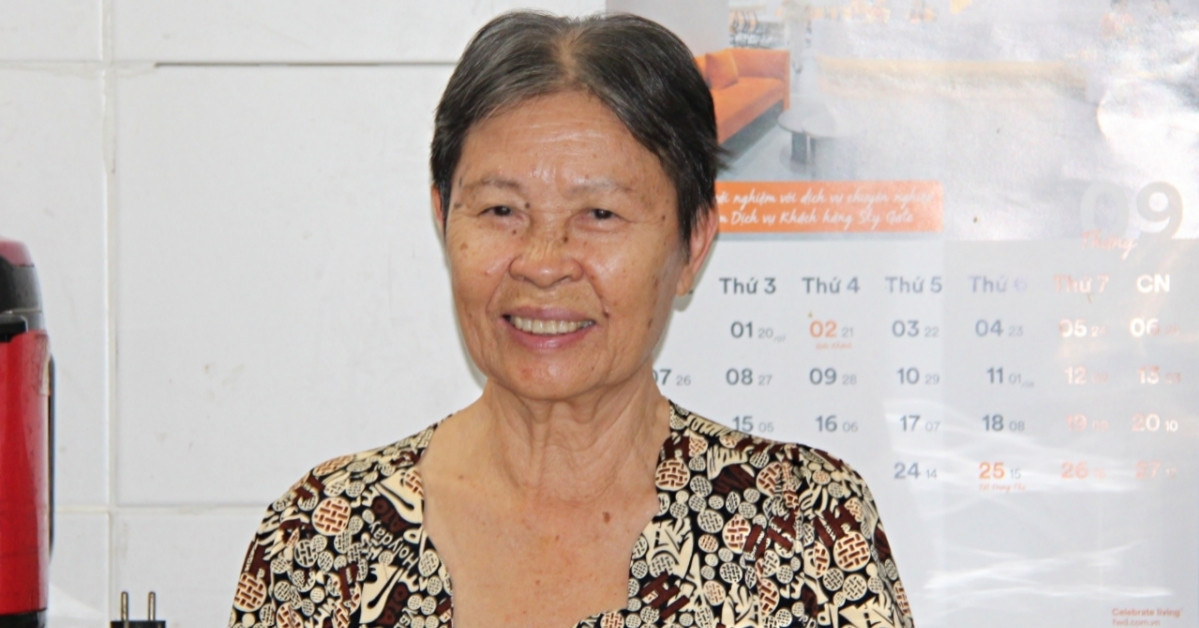 Ho Chi Minh City recycler finds 15 gold rings, returns them to owner