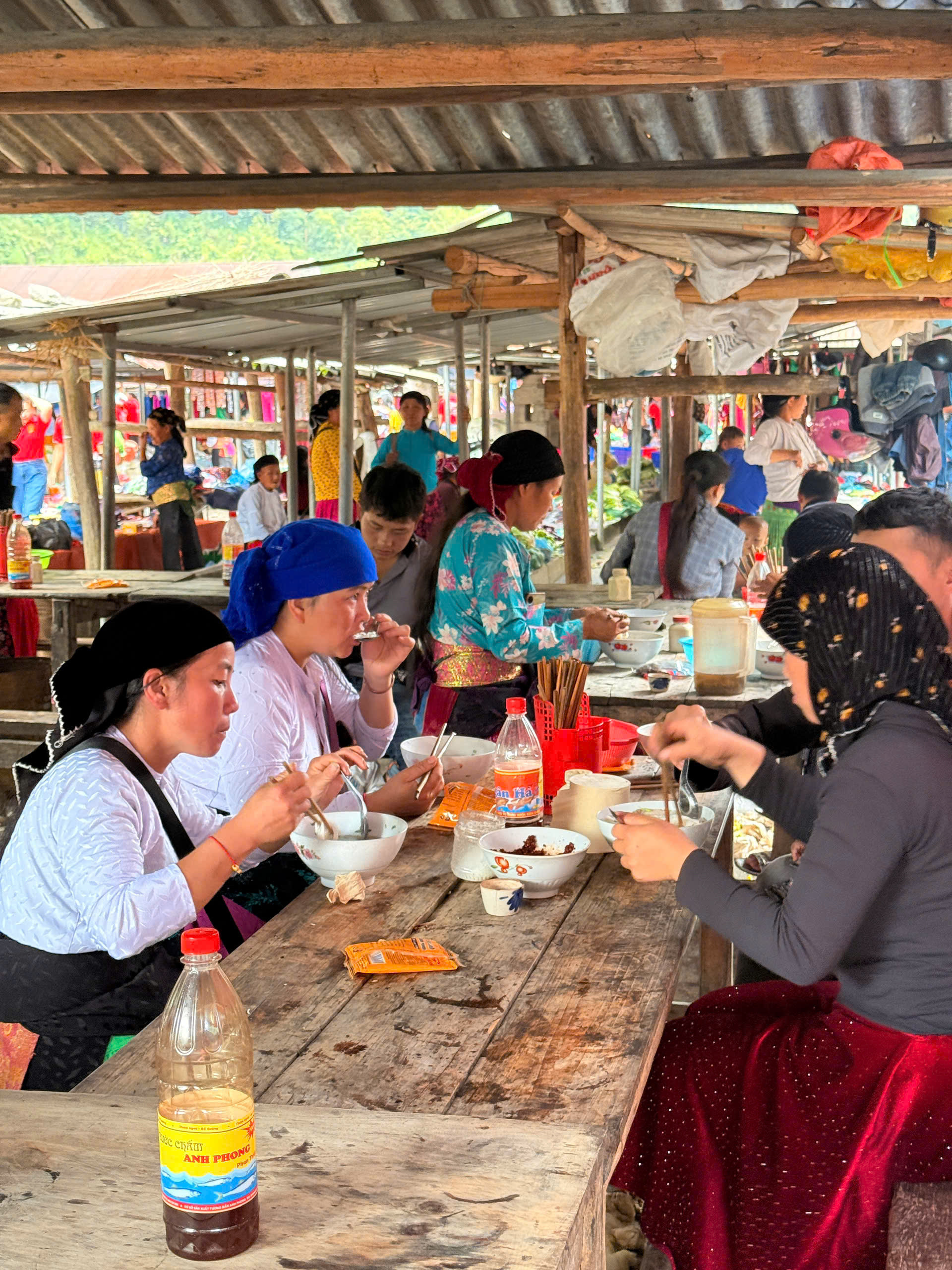 pho cao market7.jpg