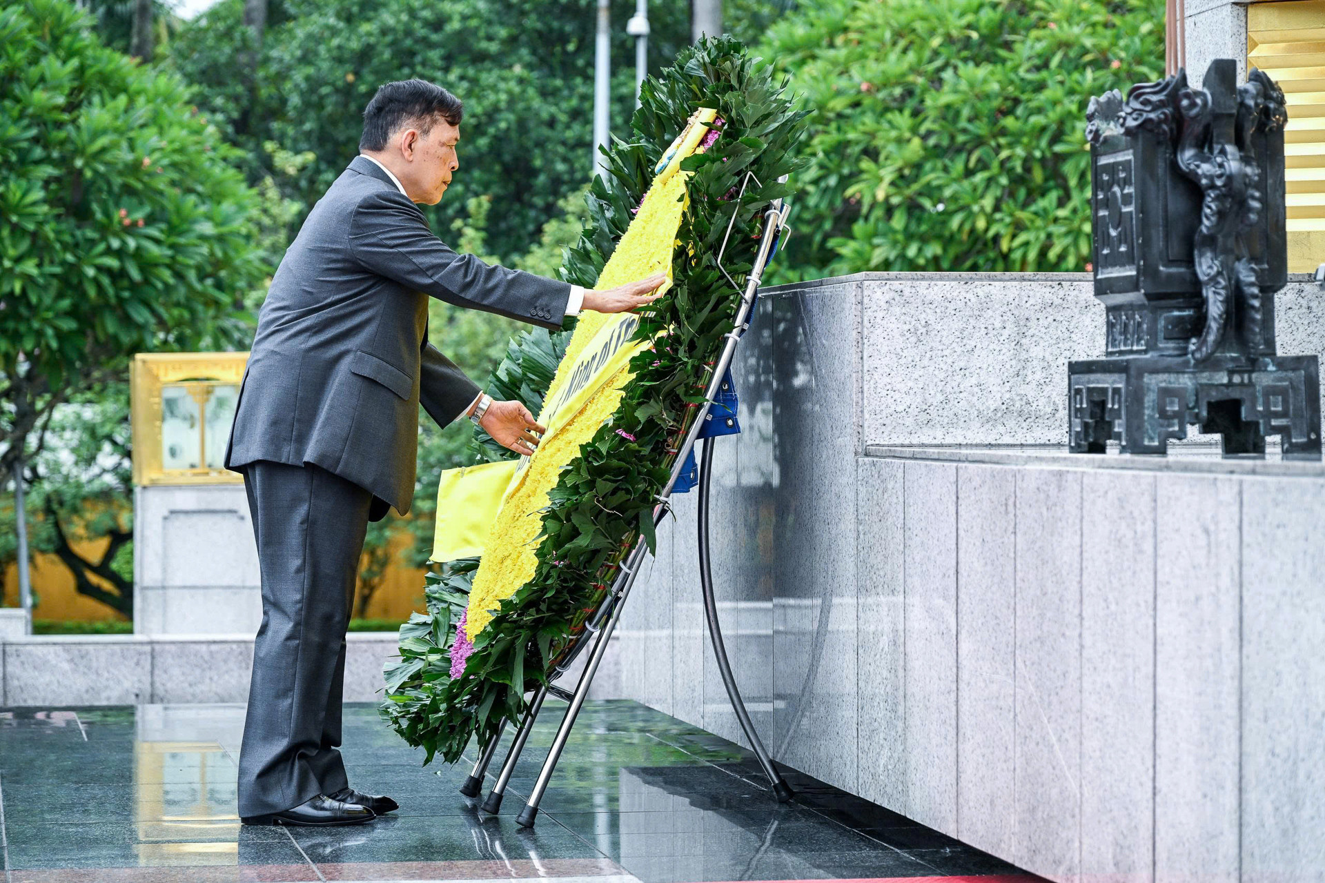 thai king14.jpg