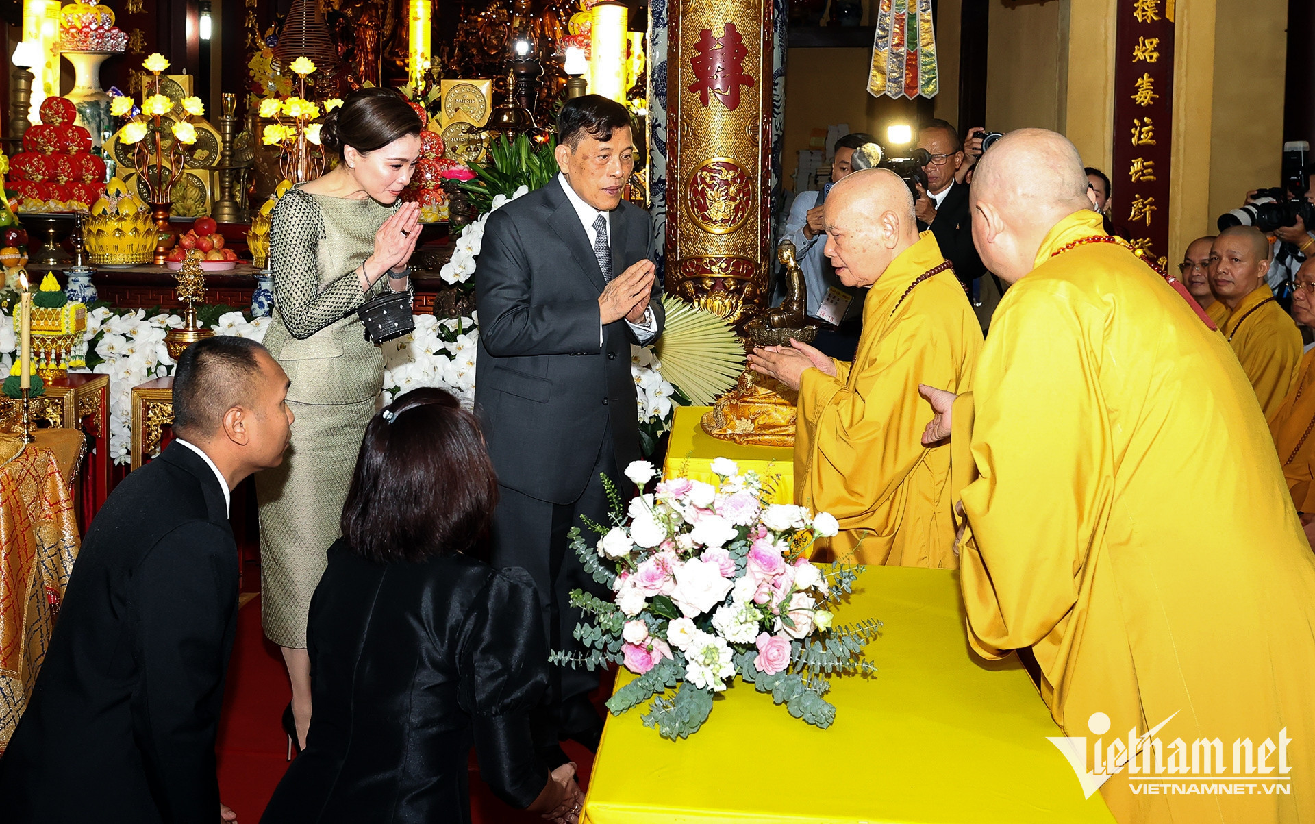 thai king9.jpg